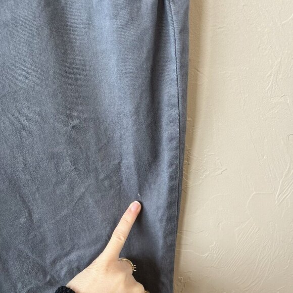 LL Bean Khaki Pants Women's Size 14 Petite‎ Classic Fit Blue Flat Front Loose - Picture 5 of 7